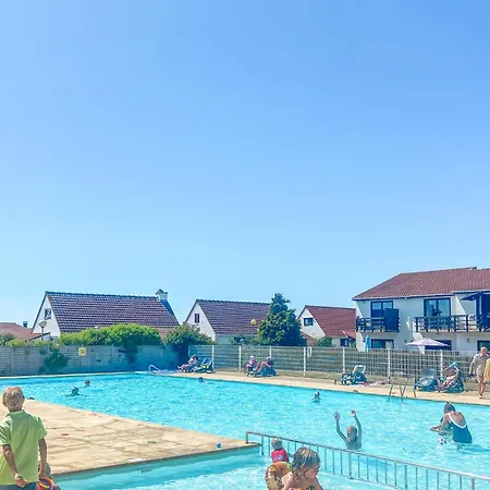 Semesterbostad Beautiful In With Kitchen Bredene